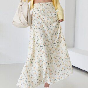 Shein DAZY Floral Midi Skirt Size Small High Waist Flowy